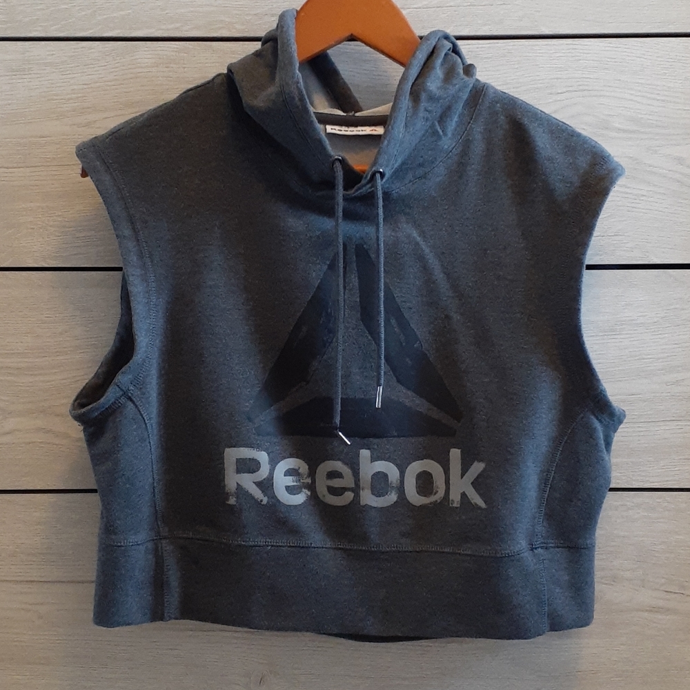 Reebok SMALL Grey crop hoodie sleeveless NWOT